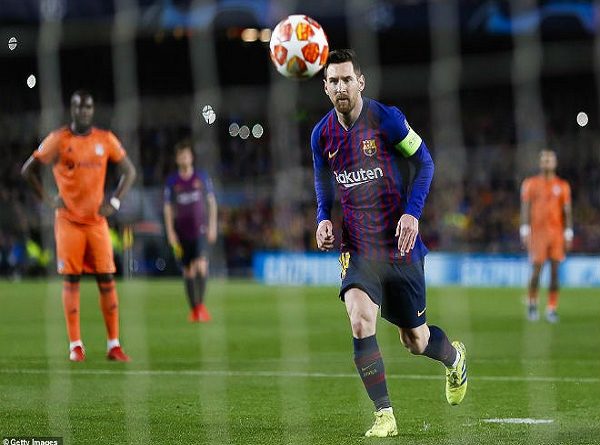Đại tiệc 6 bàn rực rỡ với Messi