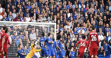 Chelsea 1-2 Liverpool: The Kop là Vua bóng chết