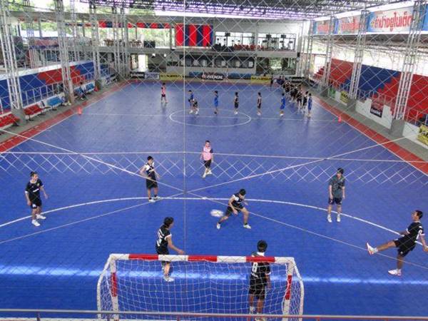 Futsal là gì? Sự khác nhau giữa bóng đá Futsal và bóng đá sân cỏ