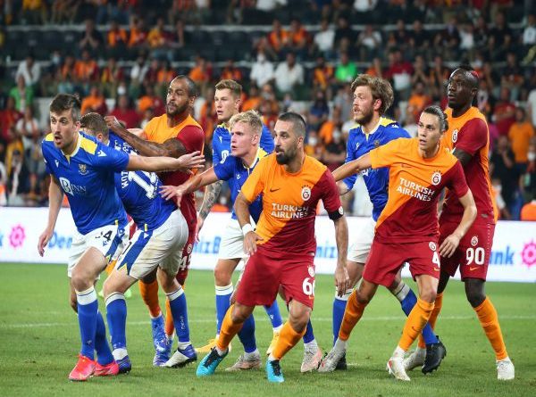Soi kèo St Johnstone vs Galatasaray, 01h00 ngày 13/8 - Cup C2