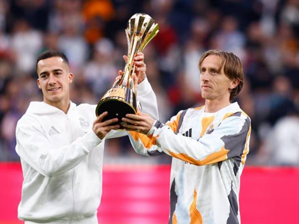 Bộ sưu tập danh hiệu đồ sộ của huyền thoại Luka Modric